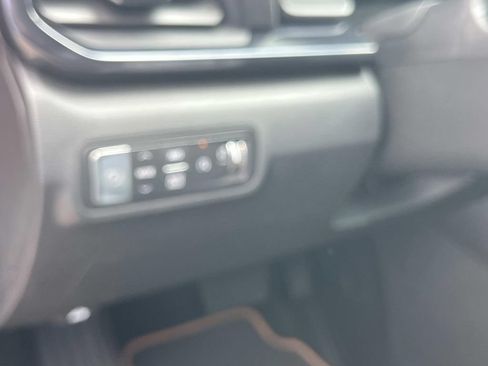 Used 2026 GMC Terrain AT4 w/ Convenience Package III AWD/4WD image 31