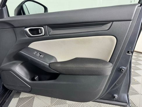 Used 2023 Honda Civic LX image 30