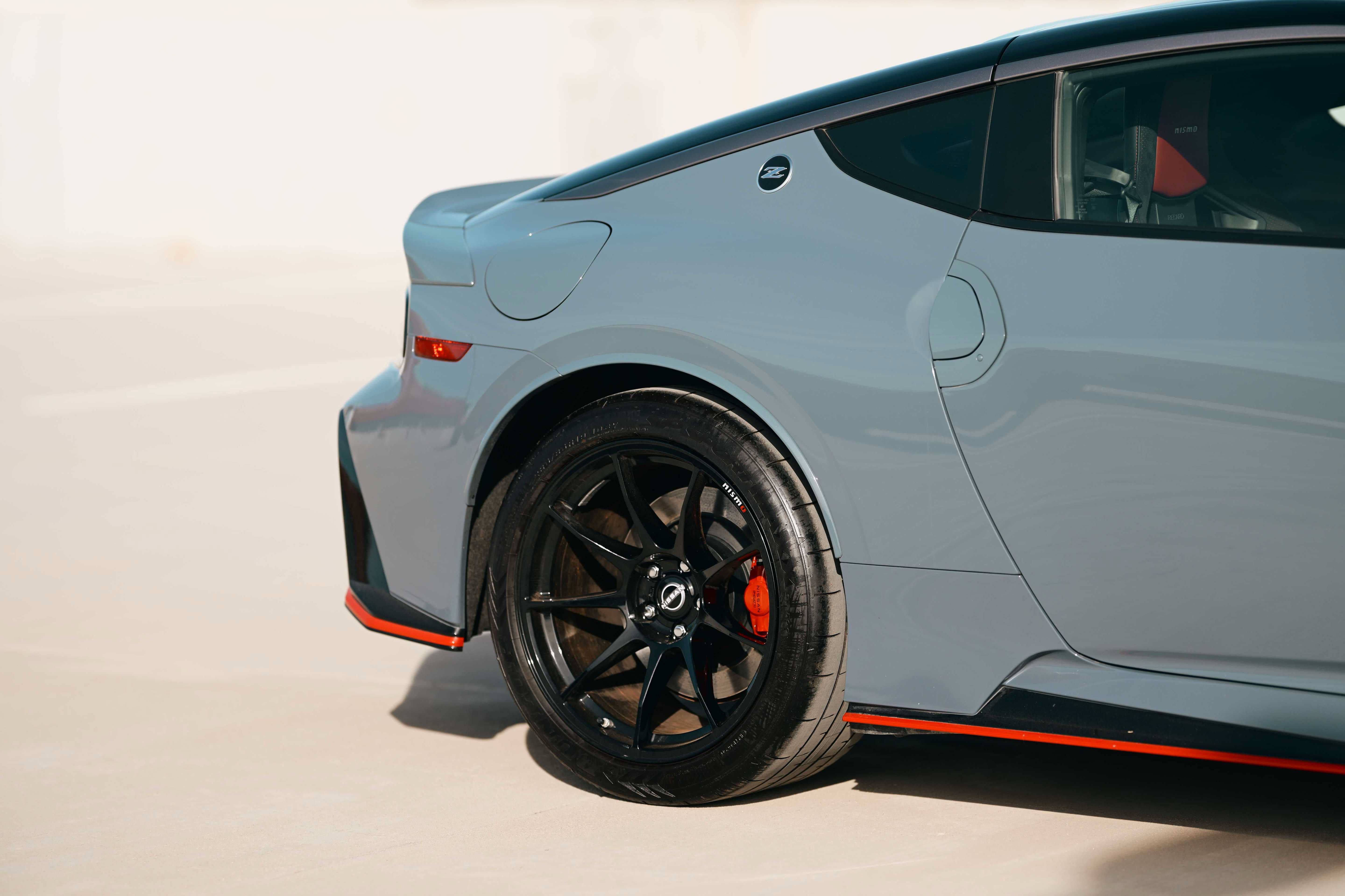 Used 2025 Nissan Z NISMO w/ Floor Mat Package RWD image 4
