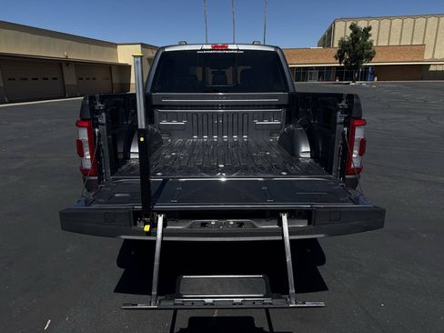 Used 2023 Ford F150 Lariat w/ Max Trailer Tow Package AWD/4WD image 11