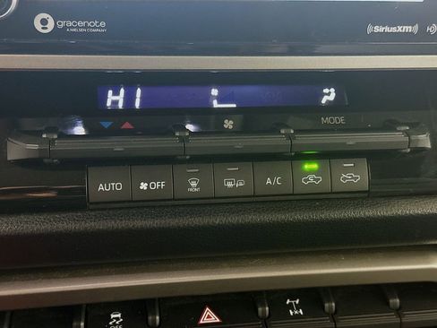 Used 2023 Toyota Tundra SR5 w/ TRD Off-Road Package image 16