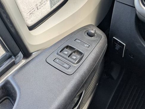 Used 2022 RAM ProMaster 3500 w/ Lane Management Group FWD image 25