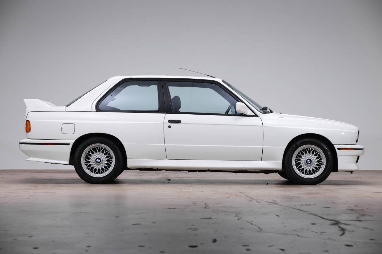 Used 1988 BMW M3 Coupe RWD image 27