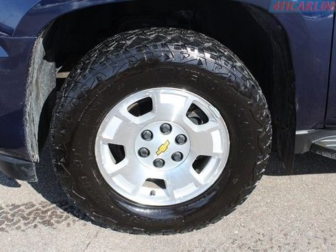 Used 2011 Chevrolet Avalanche LT w/ Luxury Package image 4