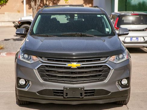 Used 2019 Chevrolet Traverse LT w/ LPO, 'HIT The Road' Package AWD/4WD image 3