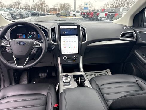 Used 2024 Ford Edge SEL w/ Convenience Package image 29