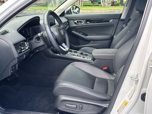Used 2023 Honda Civic Touring image 8
