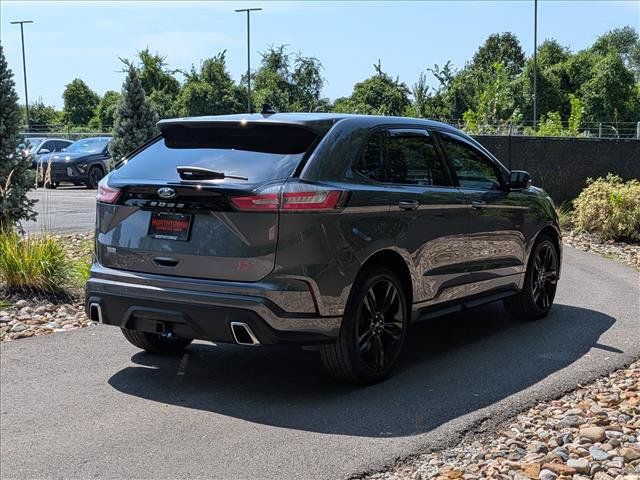 Used 2022 Ford Edge ST w/ Equipment Group 401A AWD/4WD image 5