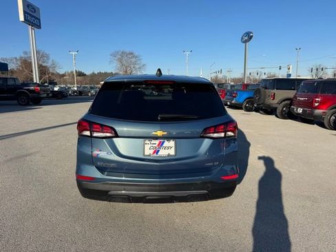 Used 2024 Chevrolet Equinox LT w/ Driver Convenience Package image 4