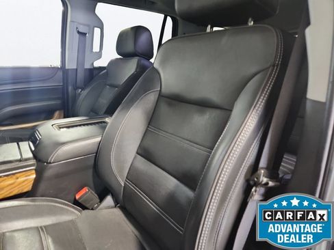 Used 2020 GMC Yukon Denali w/ Denali Premium Package AWD/4WD image 17