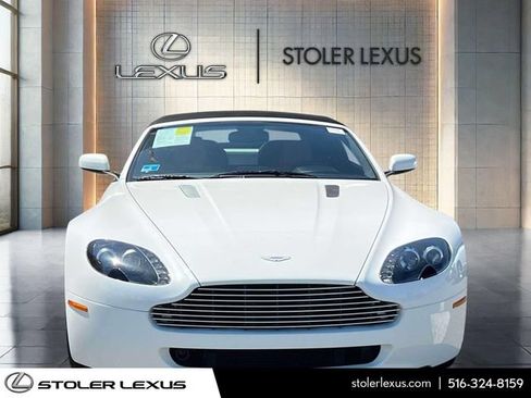 Used 2008 Aston Martin V8 Vantage Roadster RWD image 2
