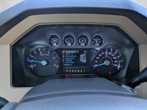 Used 2015 Ford F250 Lariat w/ Chrome Package image 10