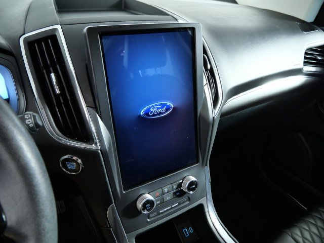 Certified 2024 Ford Edge Titanium w/ Equipment Group 301A AWD/4WD image 21