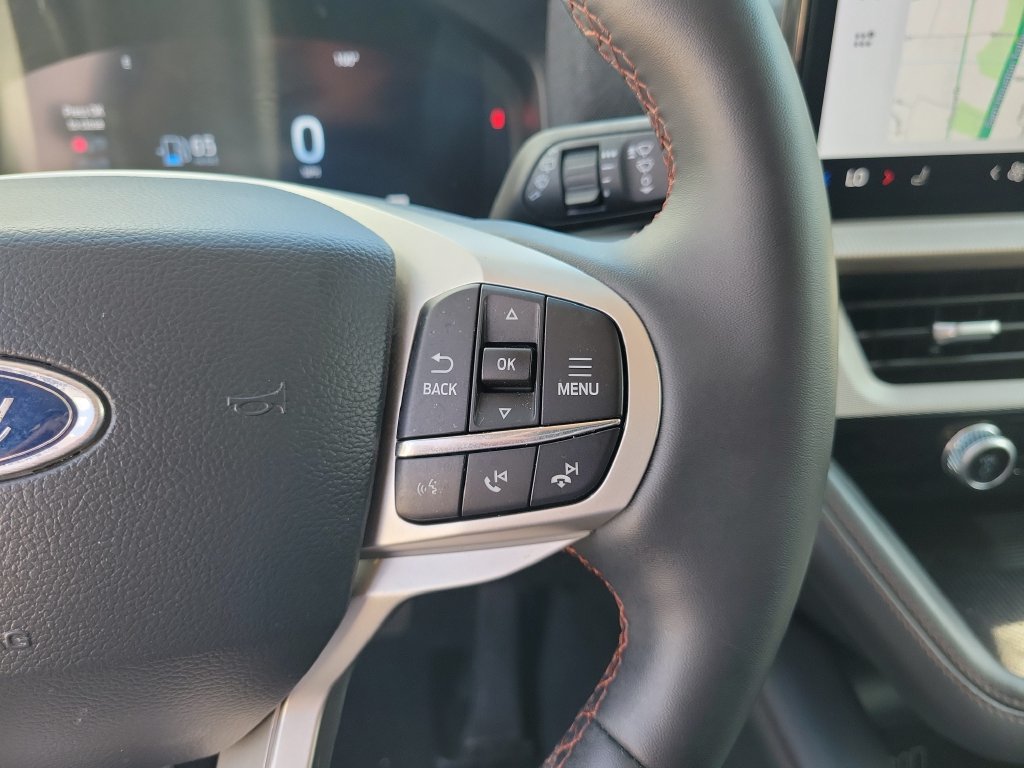 Used 2026 Ford Explorer Active AWD/4WD image 27
