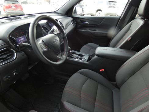 Certified 2024 Chevrolet Equinox RS image 12