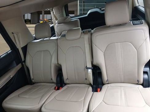 Certified 2024 Ford Expedition Max Limited RWD image 13