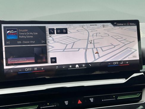 Used 2025 BMW 530i xDrive w/ M Sport Package image 14