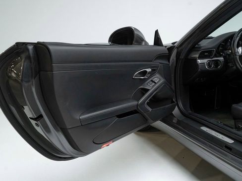 Used 2013 Porsche 911 Carrera image 19