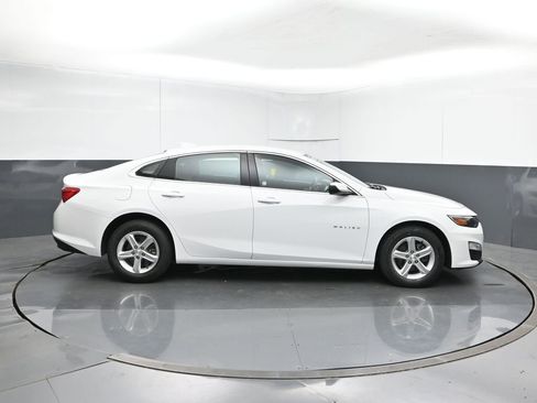 Used 2024 Chevrolet Malibu LT image 6