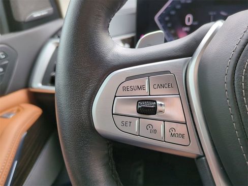 Used 2023 BMW X7 xDrive40i w/ Executive Package image 26