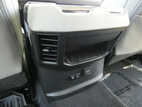 Used 2024 Toyota Tundra Limited w/ TRD Off-Road Package AWD/4WD image 54