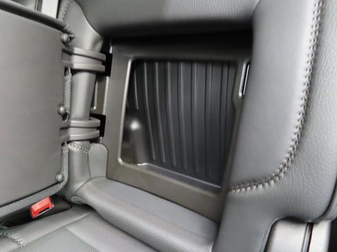 Used 2024 GMC Sierra 3500 Denali image 54