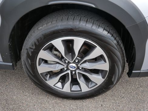 Certified 2025 Subaru Outback Limited AWD/4WD image 15