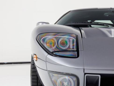 Used 2006 Ford GT RWD image 59