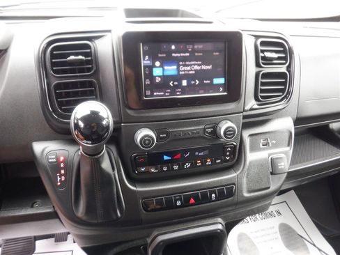 Used 2024 RAM ProMaster 1500 w/ Convenience Group image 12