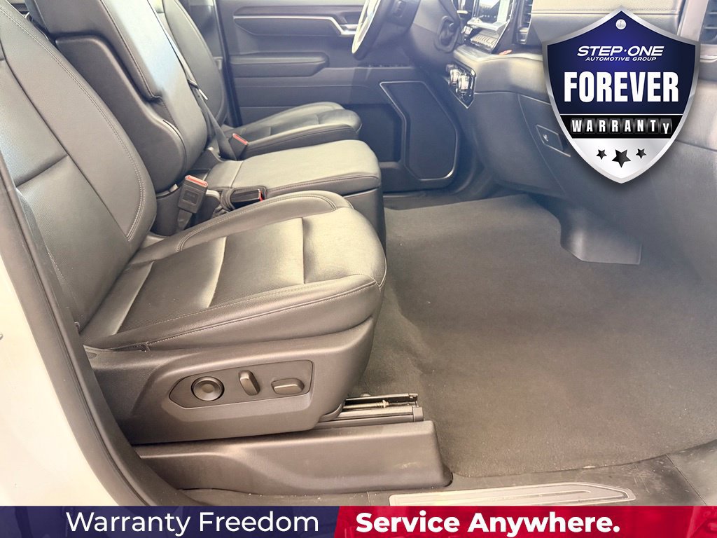 Used 2025 GMC Sierra 1500 SLT AWD/4WD image 37