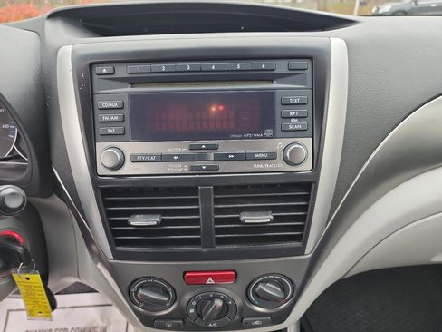 Used 2011 Subaru Forester 2.5X w/ Alloy Wheel Value Pkg image 17