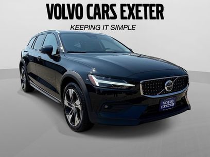 New 2026 Volvo V60 B5 Cross Country Plus w/ Climate Package