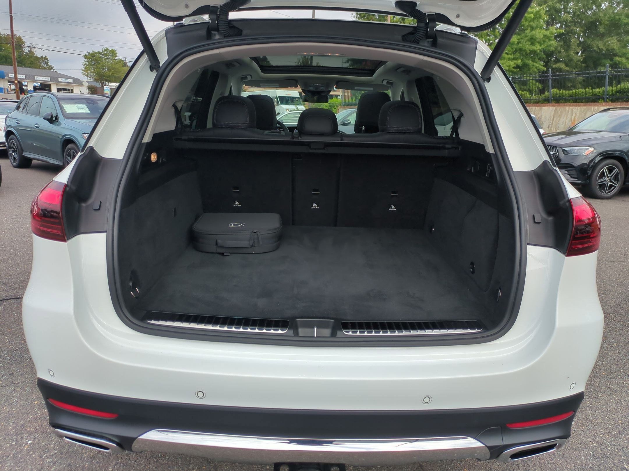 Used 2026 Mercedes-Benz GLE 450e 4MATIC image 33
