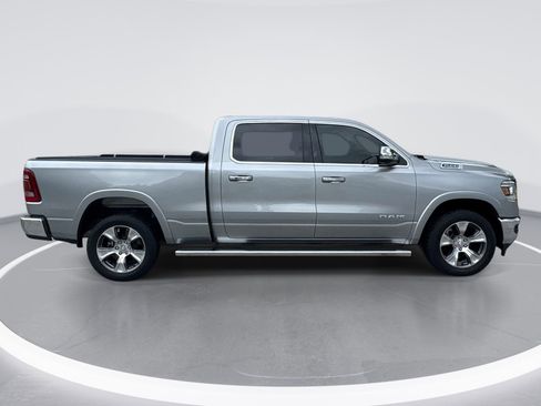 Used 2021 RAM 1500 Laramie AWD/4WD image 9
