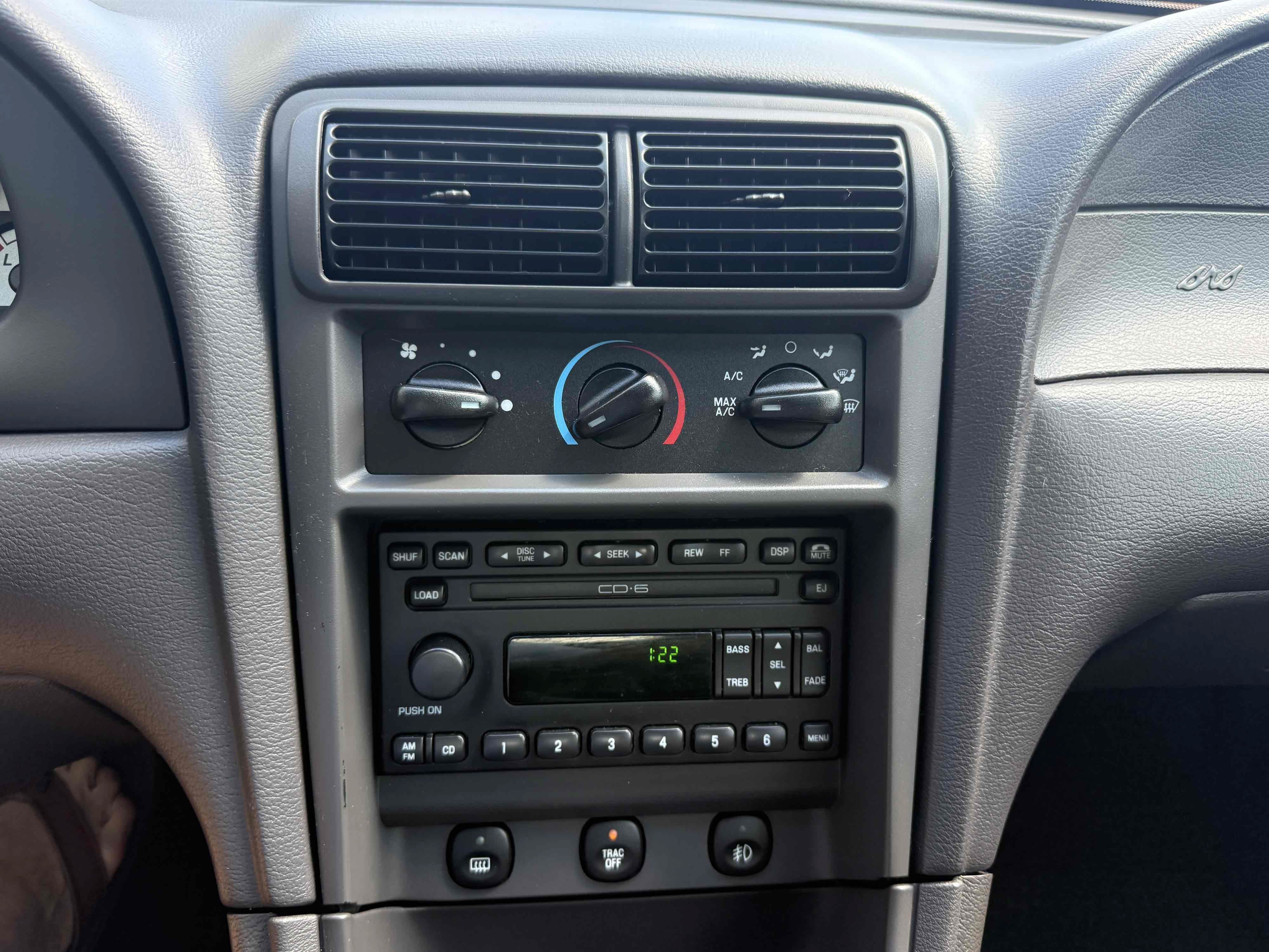 Used 2003 Ford Mustang Cobra RWD image 28