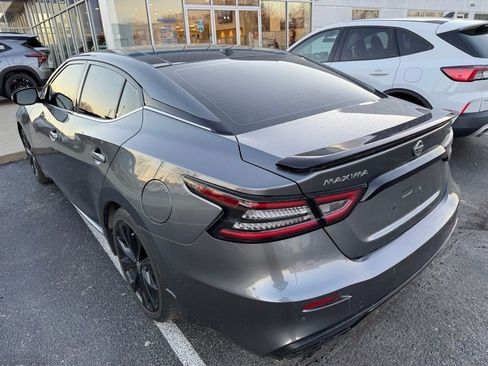 Used 2021 Nissan Maxima SR w/ Sport Mat Group image 5