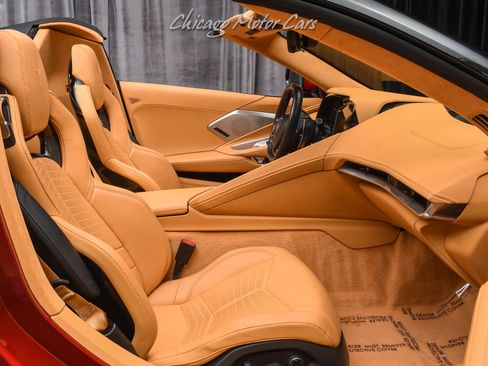 Used 2022 Chevrolet Corvette Stingray Premium Conv w/ Z51 Performance Package image 23