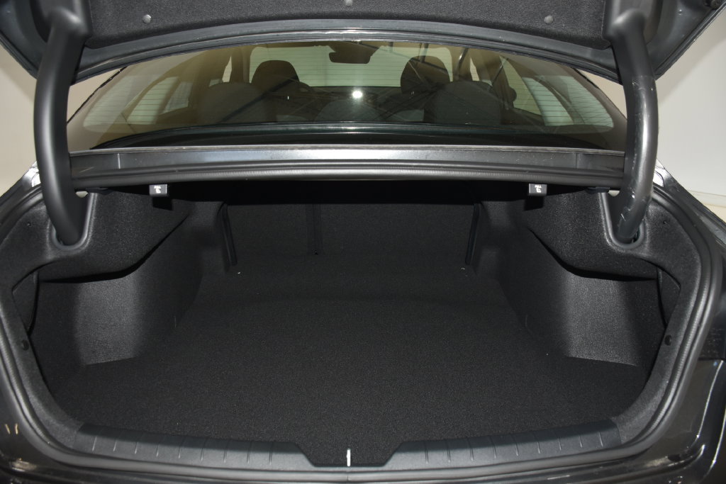 New 2027 Kia K5 LXS FWD image 31