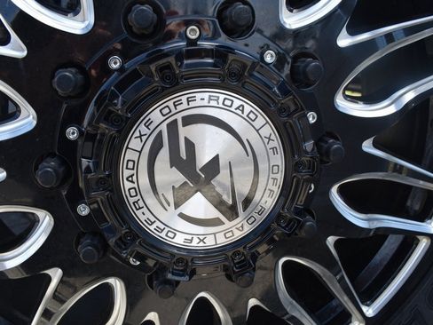 Used 2025 Ford F450 Lariat w/ FX4 Off-Road Package image 4