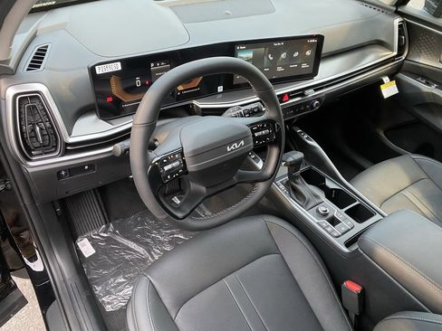 New 2026 Kia Sorento S image 9