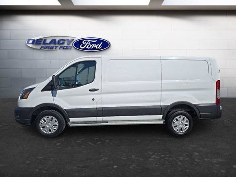 Used 2025 Ford Transit 250 Low Roof w/ Exterior Upgrade Package RWD image 3