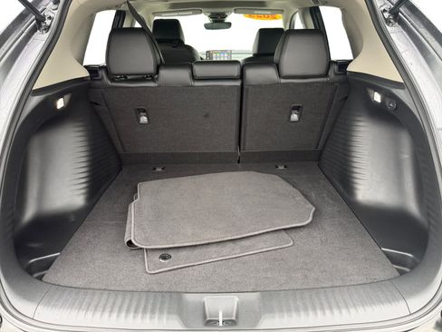 Used 2025 Honda HR-V EX-L image 4
