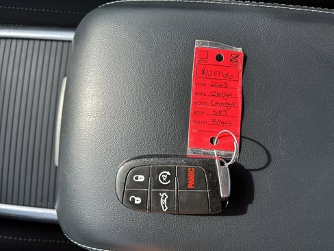 Used 2023 Dodge Charger SXT image 39