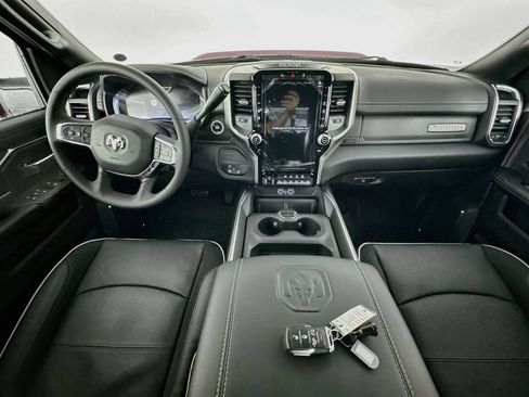 New 2026 RAM 2500 Laramie w/ Sport Appearance Package AWD/4WD image 9