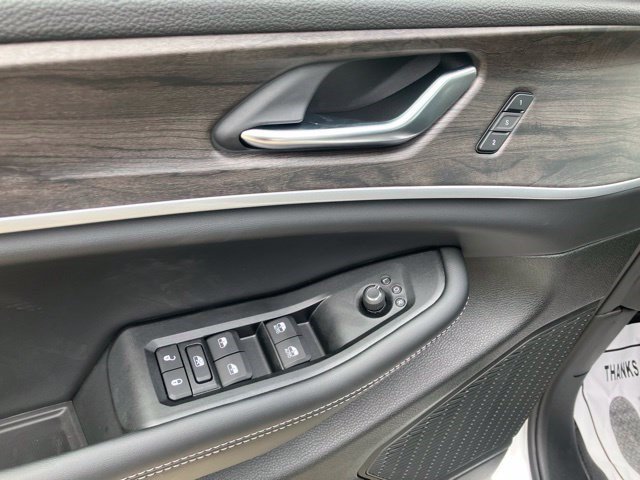New 2026 Jeep Grand Cherokee Limited w/ Luxury Tech Group II AWD/4WD image 10