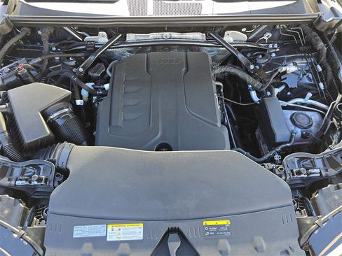 New 2025 Audi Q5 Prestige image 31