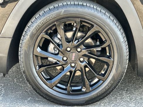 Certified 2023 GMC Terrain SLT w/ Elevation Edition FWD image 36
