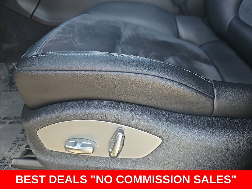 Used 2021 Porsche Macan w/ Premium Package AWD/4WD image 29