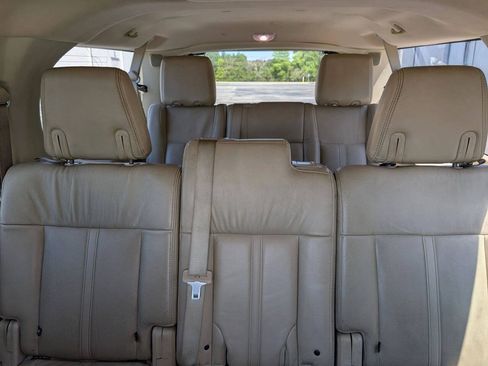 Used 2015 Lincoln Navigator L 2WD w/ Equipment Group 101A Reserve image 14