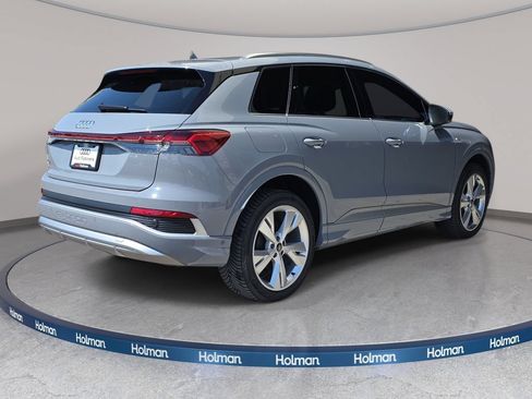 Used 2023 Audi Q4 e-tron Premium Plus AWD/4WD image 6